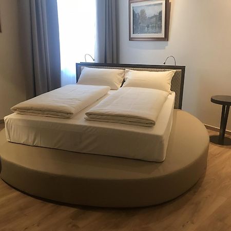 Hotel-Jakobslust Grünstadt Zimmer foto